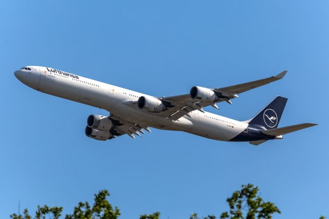 Airbus A340-600 (D-AIHI)