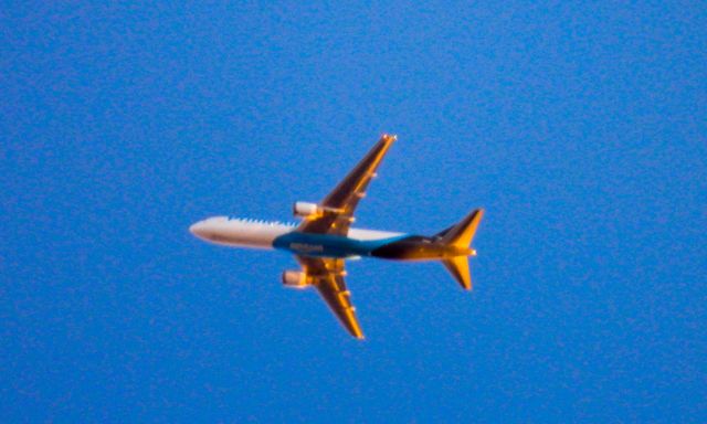 BOEING 767-300 (N1049A)