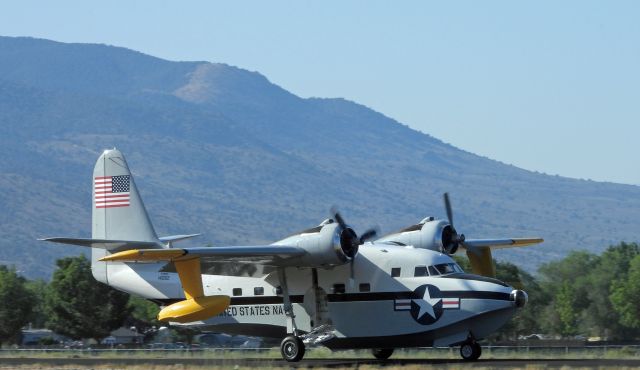 Grumman HU-16 Albatross (N7025N) - Toughing down on 27 at Carson City, NV, USA