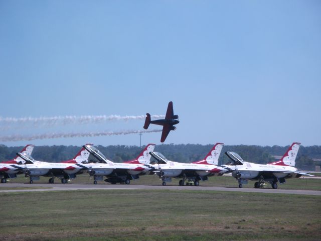 Beechcraft 18 (N9109R) - Matt Younkin performing a photo pass during the Fort Smith Airshow