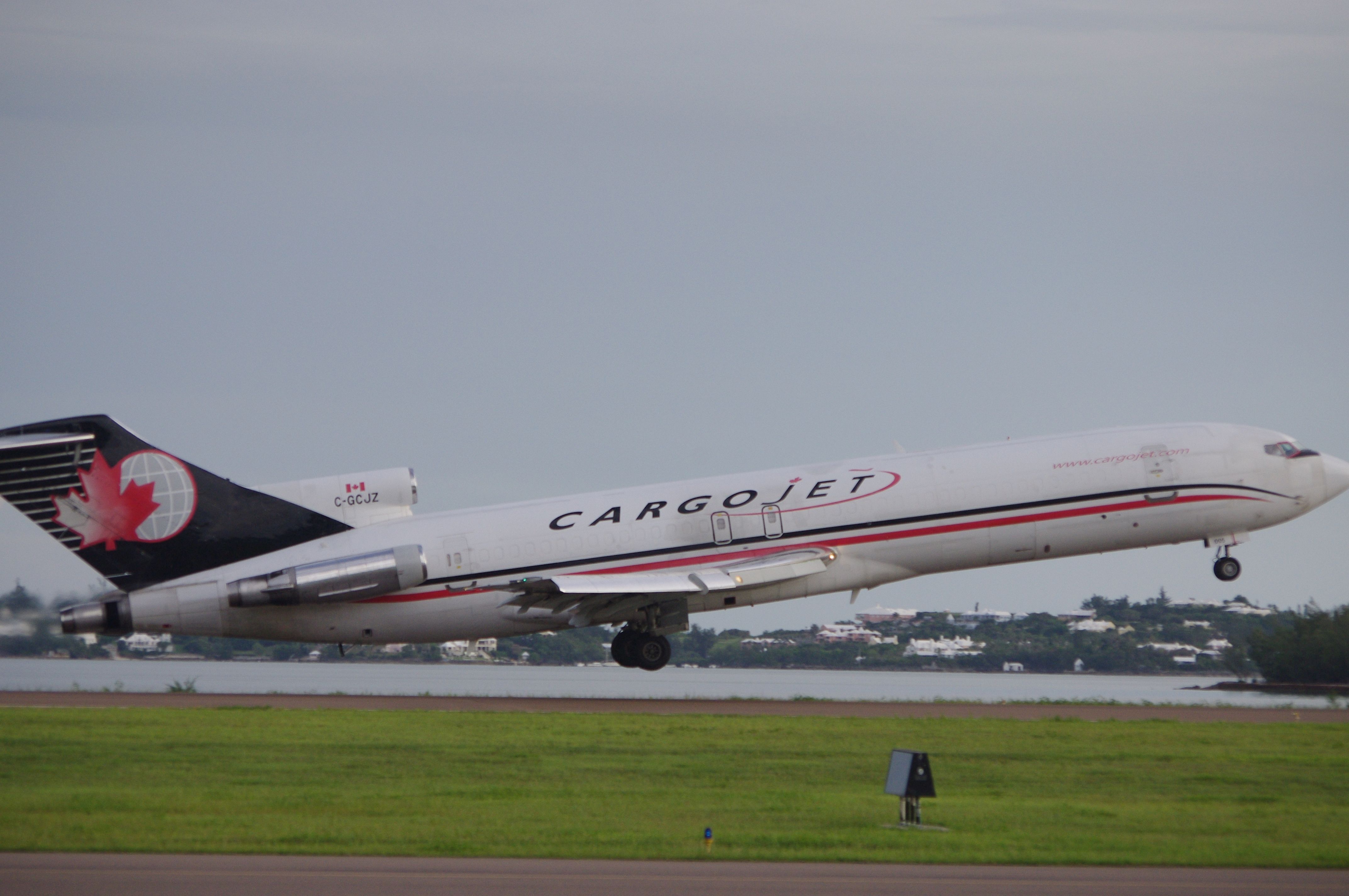 BOEING 727-200 (C-GCJZ)