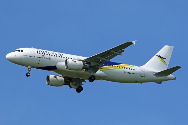 Airbus A320 (PK-TLC)