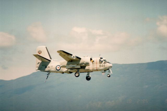 — — - Grumman Tracker flying display at Skyrace