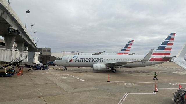 Boeing 737-800 (N869NN) - View from apposing aircraft during push back.