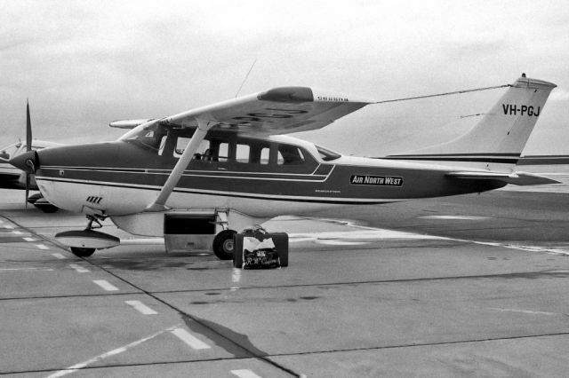 Cessna 206 Stationair (VH-PGJ) - AIR NORTH WEST - CESSNA U-206F STATIONAIR - REG VH-PGJ (CN U206-01739) - ESSENDON MELBOURNE VIC. AUSTRALIA - YMEN (14/9/1980)