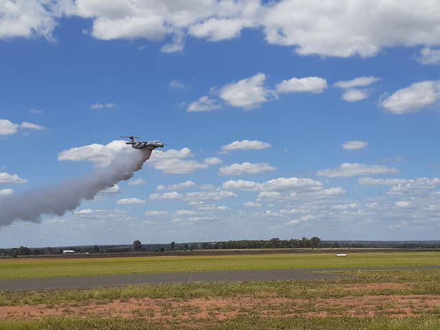 Avro Avroliner (RJ-85) (C-GVFT) - C-GVFT practice drop in Dubbo