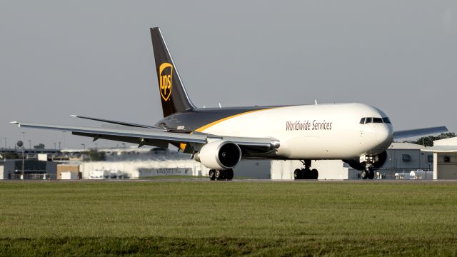 BOEING 767-300 (N387UP) - UPS 1390 Heavy arriving at the beginnings of golden hour. Only a little under two weeks old!
