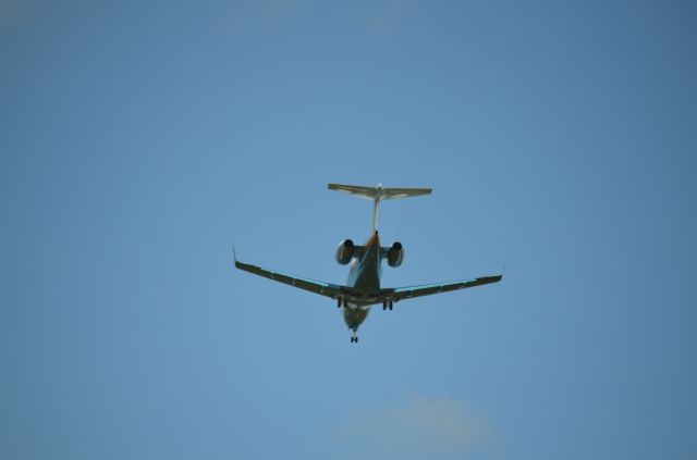 Bombardier Challenger 300 (N138CH)