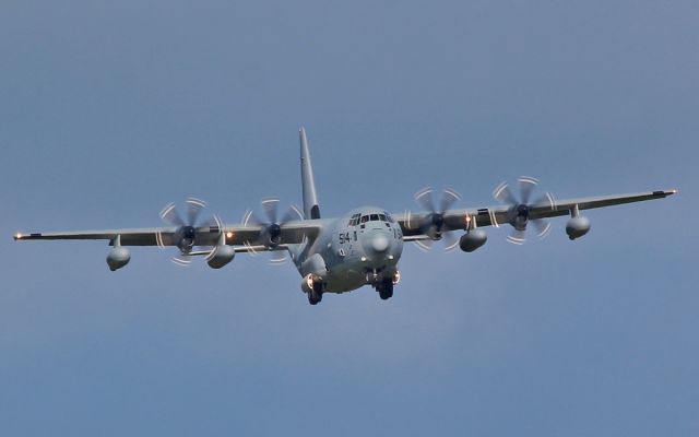 Lockheed C-130 Hercules (16-6514) - usm kc-130j 166514 about to land at shannon 22/9/15.