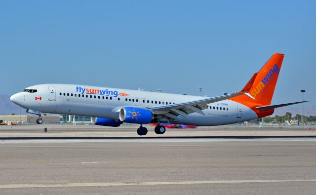 Boeing 737-800 (C-FFPH) - C-FFPH Sunwing Airlines 2014 Boeing 737-81D - cn 39440 / ln 4892 - split scimitar wingletbr /Las Vegas - McCarran International Airport (LAS / KLAS)br /USA - Nevada August 28, 2014br /Photo: Tomás Del Coro