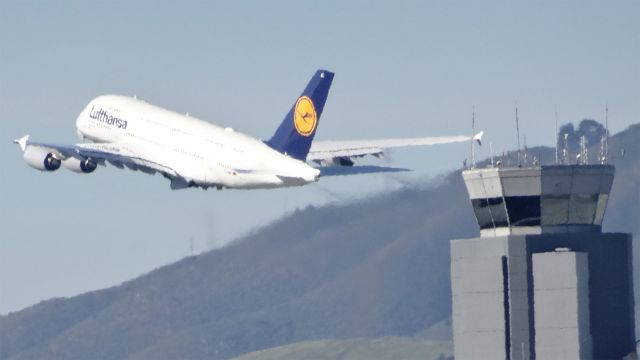 Airbus A380-800 (D-AIML) - D-AIML, Age: 1.3 Yearsbr /Airbus A380-800 (quad-jet) (A388 )br /Airline: Lufthansa, Engines: 4x RR Trent 900br /06-Mar-2015 A388/Q San Francisco Intl (KSFO) Frankfurt Intl (EDDF / FRA) 15:23 PST 10:28 CET (+1) 10:05