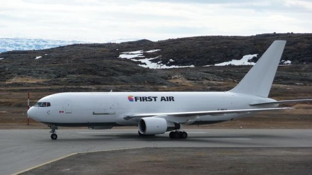 BOEING 767-200 (C-GKLY) - FIRST AIR CARGO