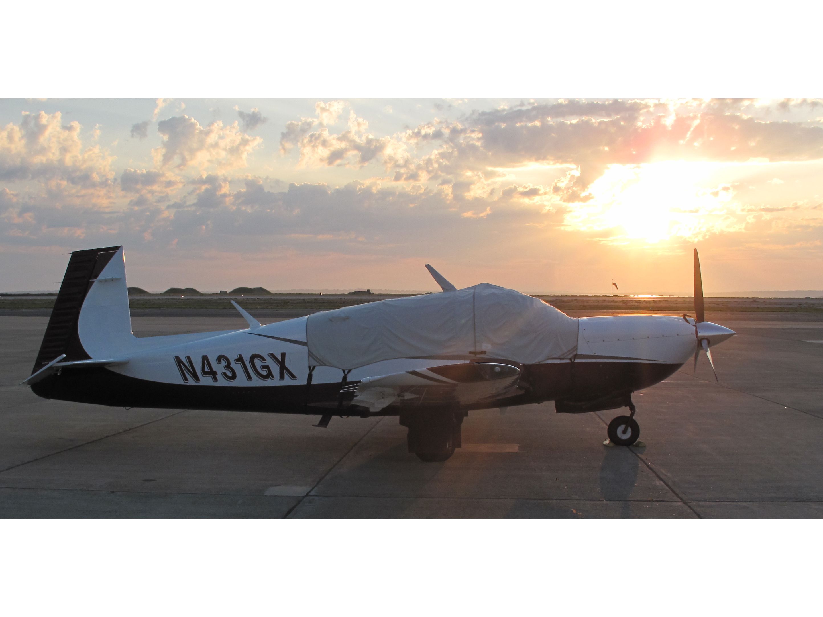 Mooney M-20 (N431GX) - A fast aircraft!