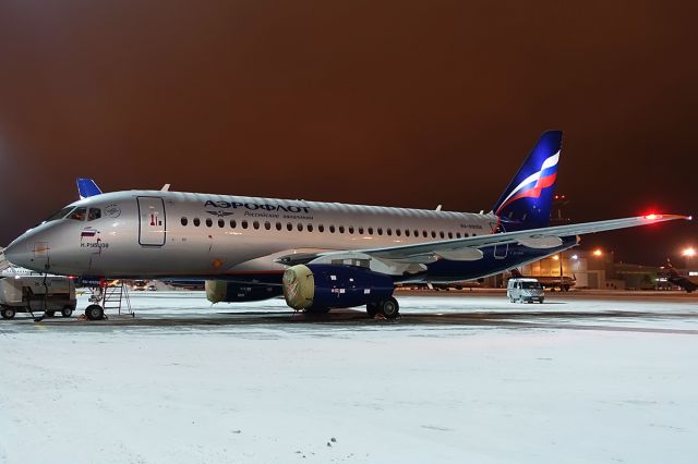 Sukhoi Superjet 100 (RA-89056)