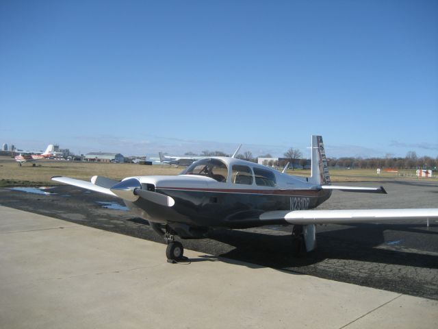 Mooney M-20 (N231DR)