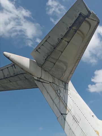 Boeing 727-100 —