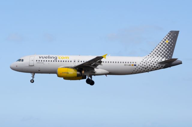 Airbus A320 (EC-LQK)