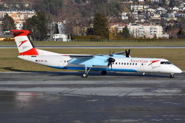 de Havilland Dash 8-400 (OE-LGL)