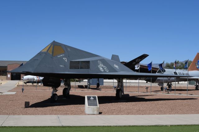 Lockheed Nighthawk (85-0816)