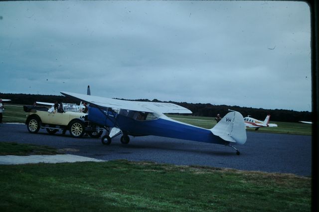 VH-WFB — - Auster VH-WFB at Flinders Island, circa 1985