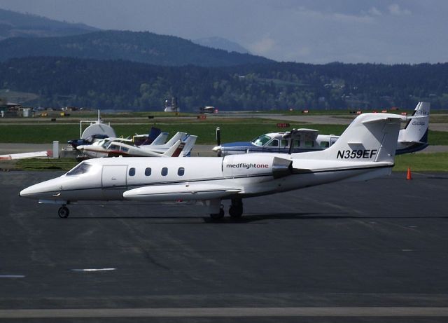 Learjet 35 (N359EF)