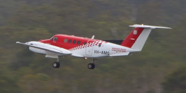 Beechcraft Super King Air 200 (VH-AMQ) - 18 November 2014br /Royal flying Doctor Service departing Gold Coast for Gilgandra