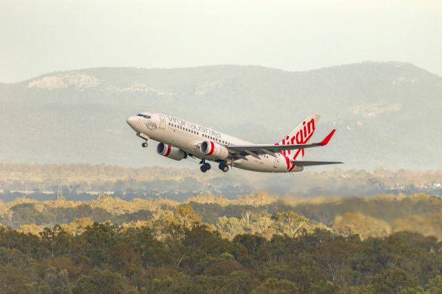 Boeing 737-700 (VH-VBY)