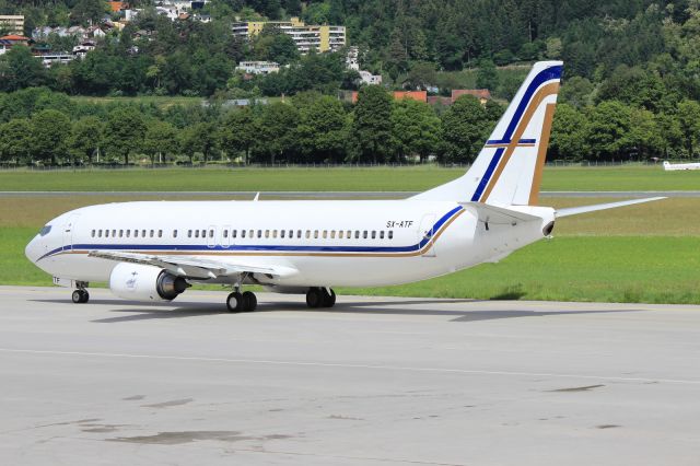 BOEING 737-400 (SX-ATF)