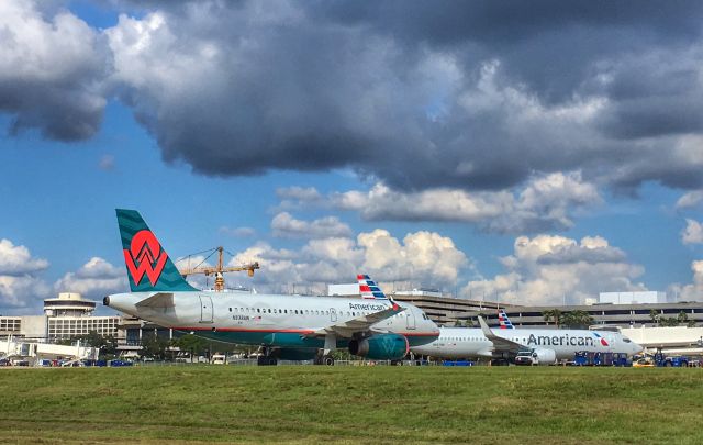 Airbus A319 (N838AW) - America West livery on an American Airlines A319.