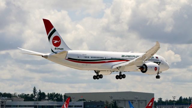 Boeing 787-8 (S2-AJV) - BOE956 from KPDX on short final to Rwy 16R on 7.14.19. (ln 881 / cn 40125). The aircraft was returning after being painted.