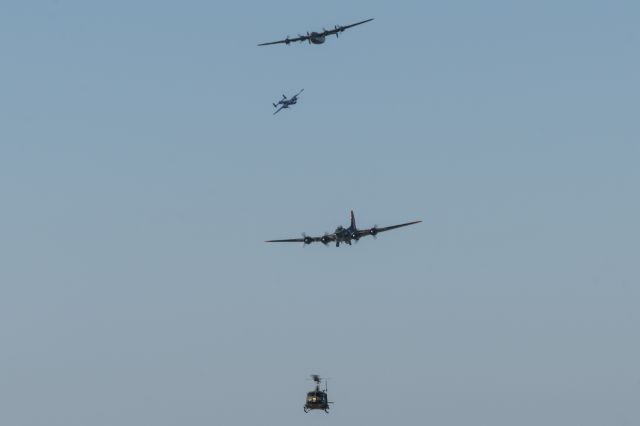 — — - Top to bottom B24 (N24927) B25 (N9643C) B17 (N7227C) UH-1H (N812SB)