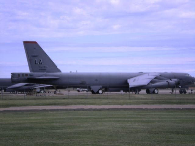 Boeing B-52 Stratofortress —