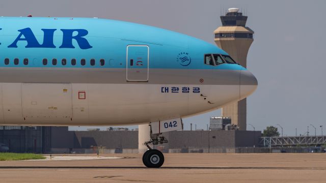 BOEING 777-300ER — - 9/7/19