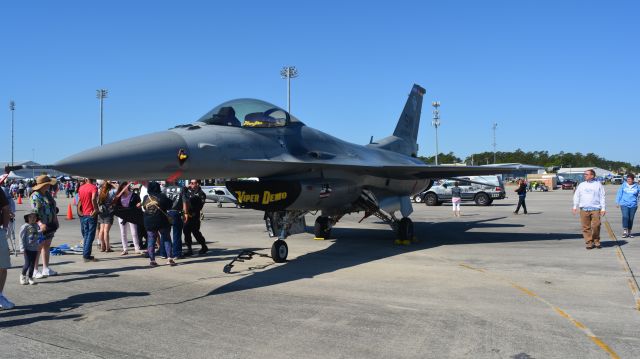 Lockheed F-16 Fighting Falcon — - MYR Airshow 2018