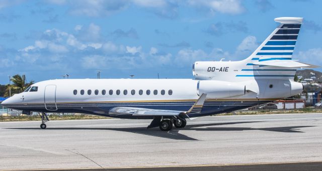 Dassault Falcon 7X (OO-AIE) - Nice to see you back again!!