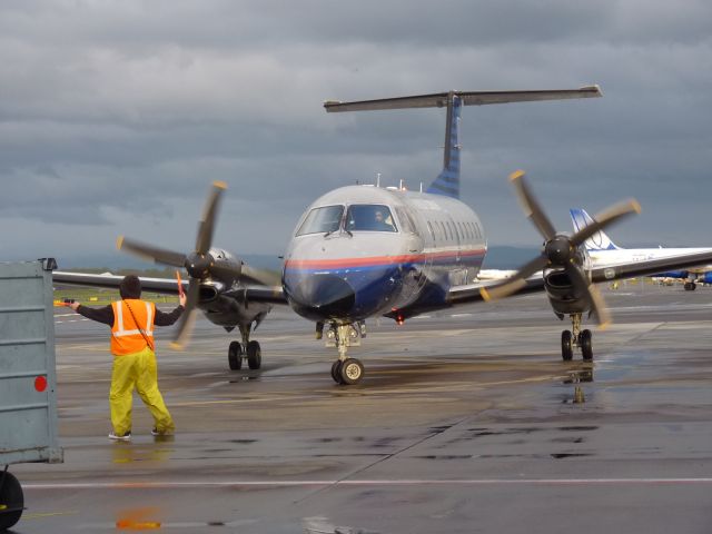 Embraer EMB-120 Brasilia (N233SW)