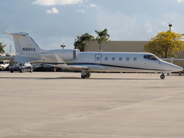 Learjet 60 (N8811A) - The most powerful Lear Jet.