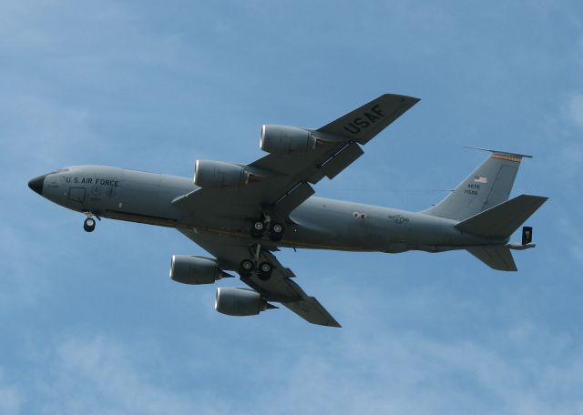 Boeing C-135B Stratolifter (57-1506) - KC-135 from Altus Air Force Base, Oklahoma doing touch and goes at Barksdale Air Force Base, Louisiana.