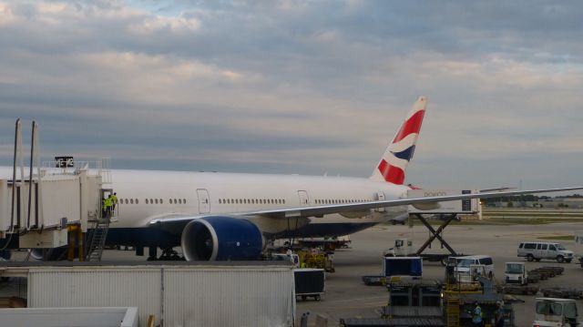 BOEING 777-300 (G-STBI) - Del to BAW in 2014