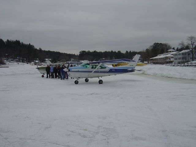 Cessna Skylane RG (N9171C) - ALTON BAY FEB 09