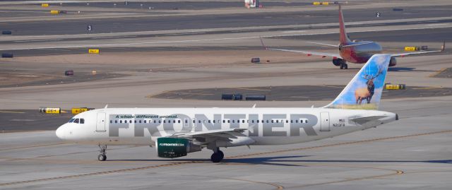 Airbus A320 (N213FR) - phoenix sky harbor international airport 05NOV20