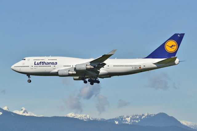 Boeing 747-400 (D-ABTL)