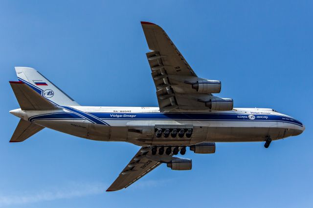 Antonov An-124 Ruslan (RA-82042) - Volga-Dnepr Airlines / Antonov An-124br /Registration: RA-82042br /br /Espargos (SID) - Campinas (VCP)br /br /Fotografia: Marcelo Luiz 