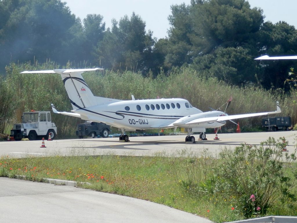 Beechcraft Super King Air 350 (OO-GMJ)