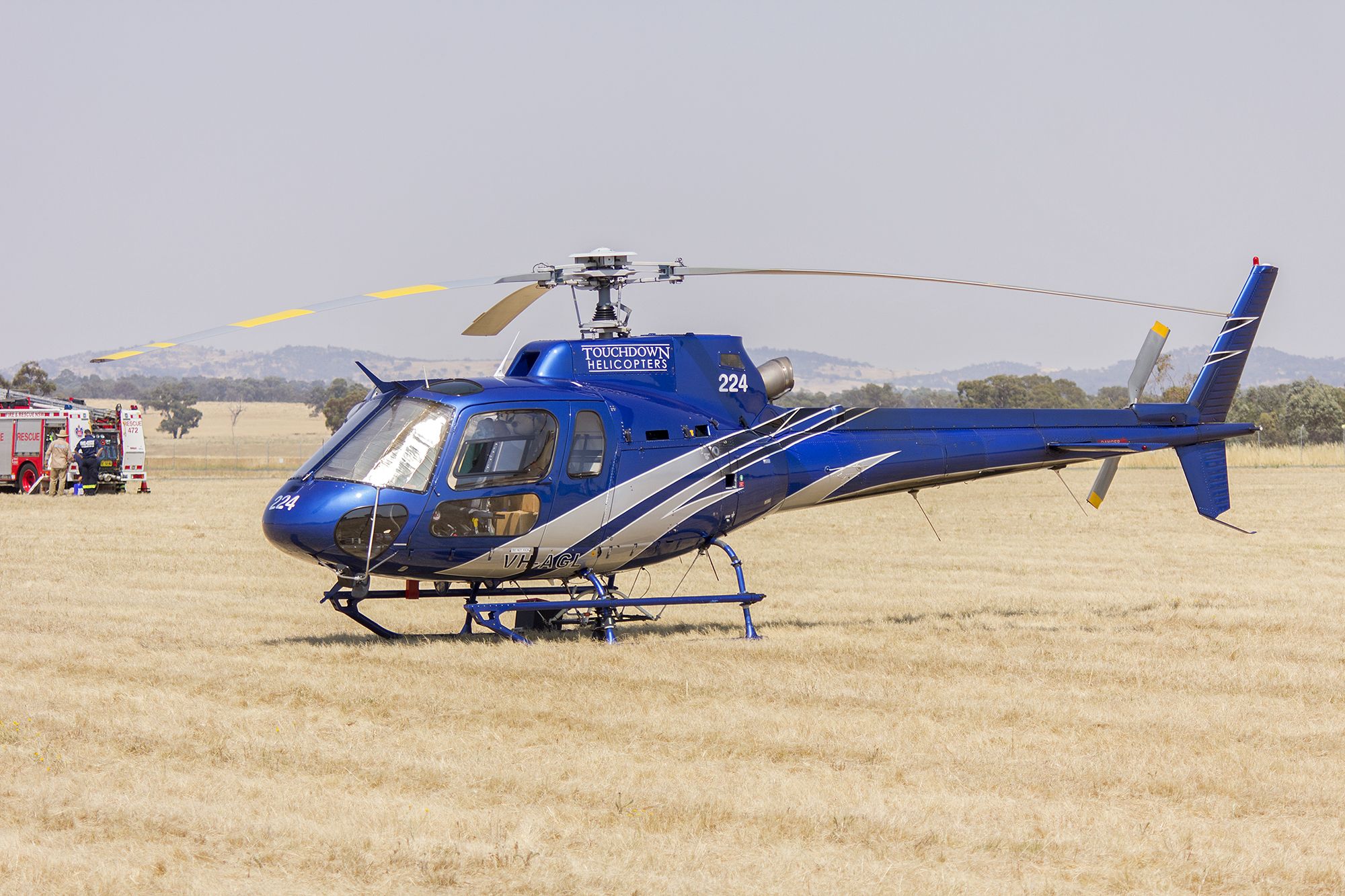 Eurocopter AS-350 AStar (VH-AGL) - Touchdown Helicopters (VH-AGL) Eurocopter AS350B2 Ecureuil at Wagga Wagga Airport.
