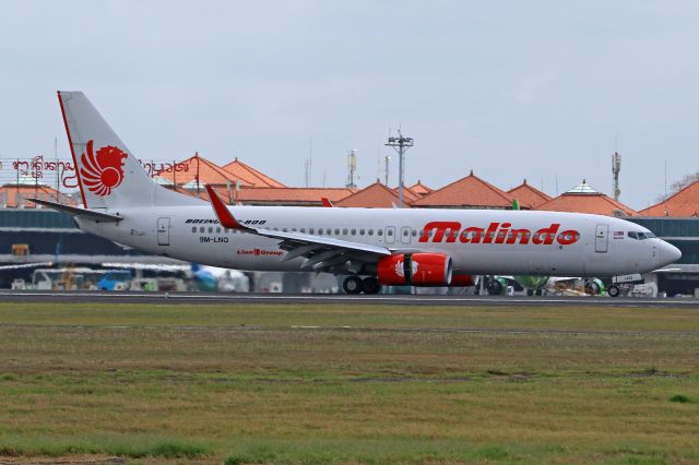 Boeing 737-800 (9M-LNQ)