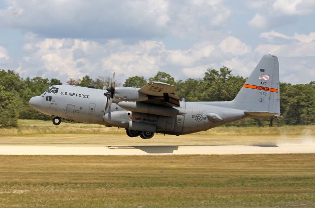 Lockheed C-130 Hercules (92-1452) - A USAF ANG C-130 (92-1452, c/n 382-5329) from the 169th Airlift Squadron, Illinois ANG Base, Peoria, IL on 16 Jul 2013.