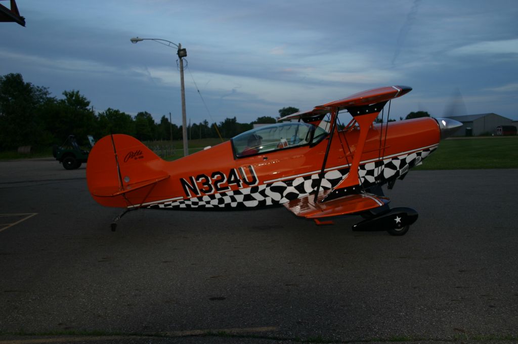 PITTS Special (S-2) (N324U)