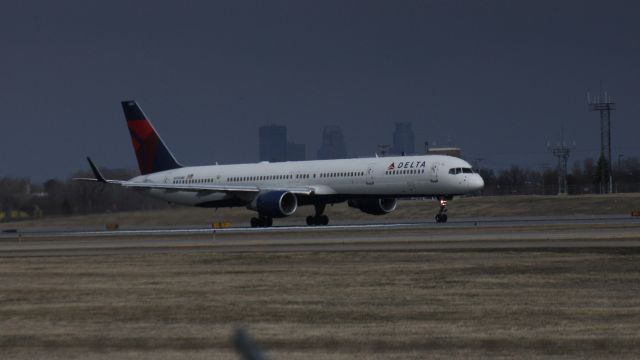 BOEING 757-300 (N592NW) - 032616 Delta B757 begins its take-off roll, Rwy 12R