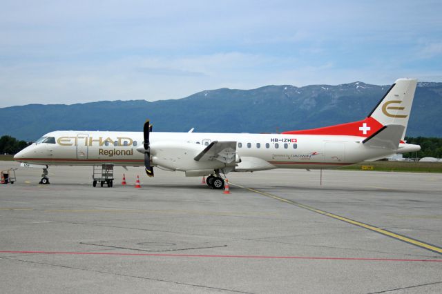 de Havilland Dash 8-400 (HB-IZH)